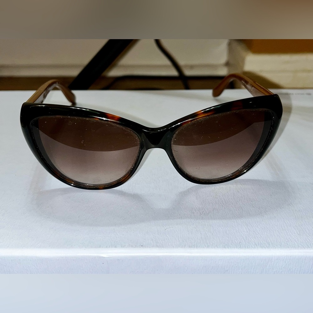 Marc By Marc Jacobs Black Classic Sunglasses - Picture 7 of 7